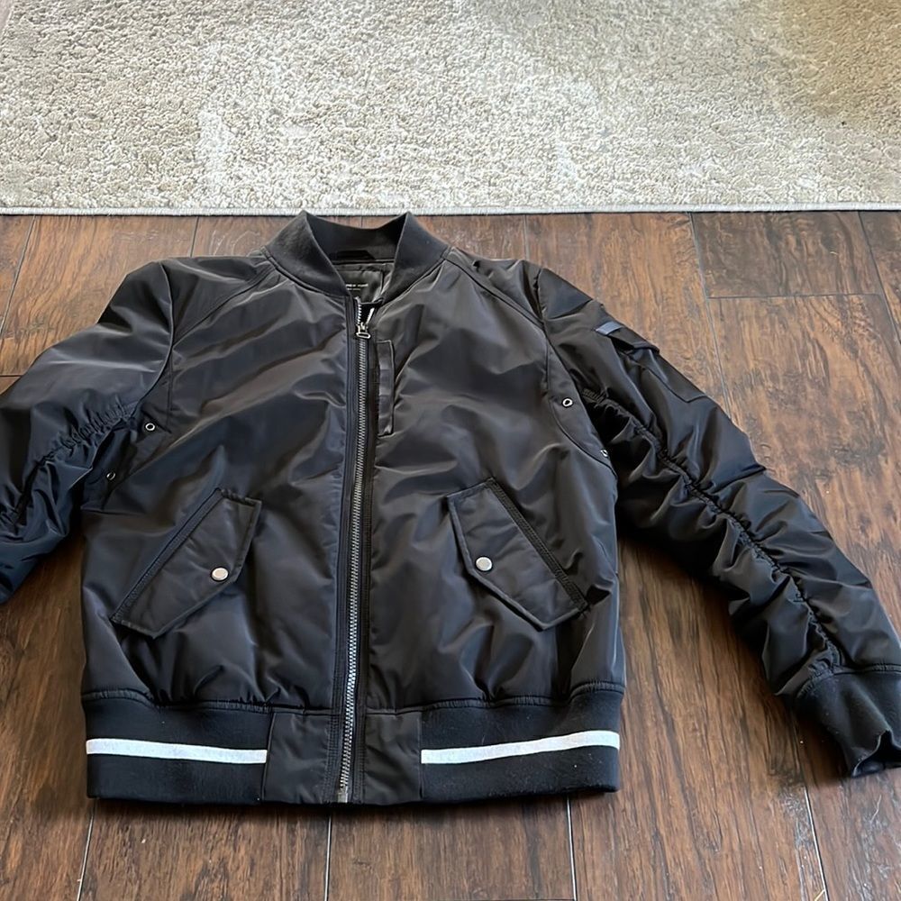 marc new york Andrew Marc bomber jacket size L‎ black EUC perfect for fall